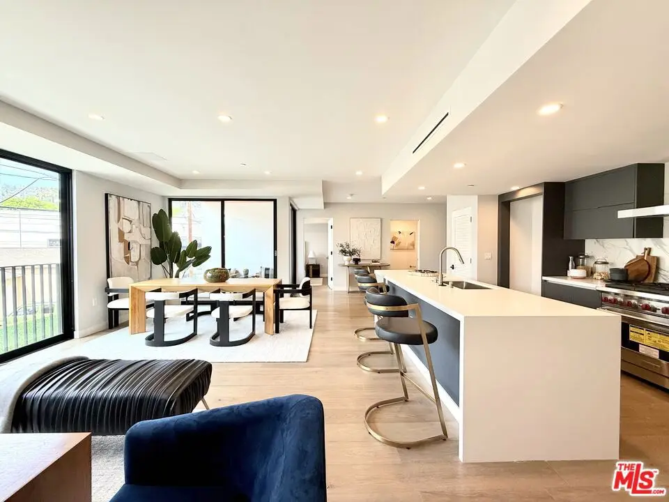 1017 N Croft Avenue #203, Los Angeles, CA 90069 - #1