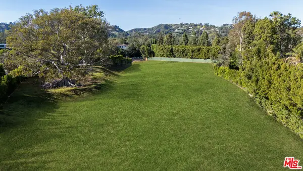 150 S Carolwood Drive, Los Angeles, CA 90077