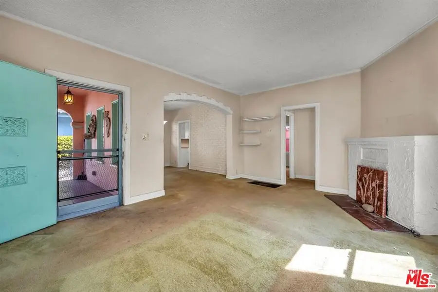 2206 Oak Street #A, Santa Monica, CA 90405 - #3