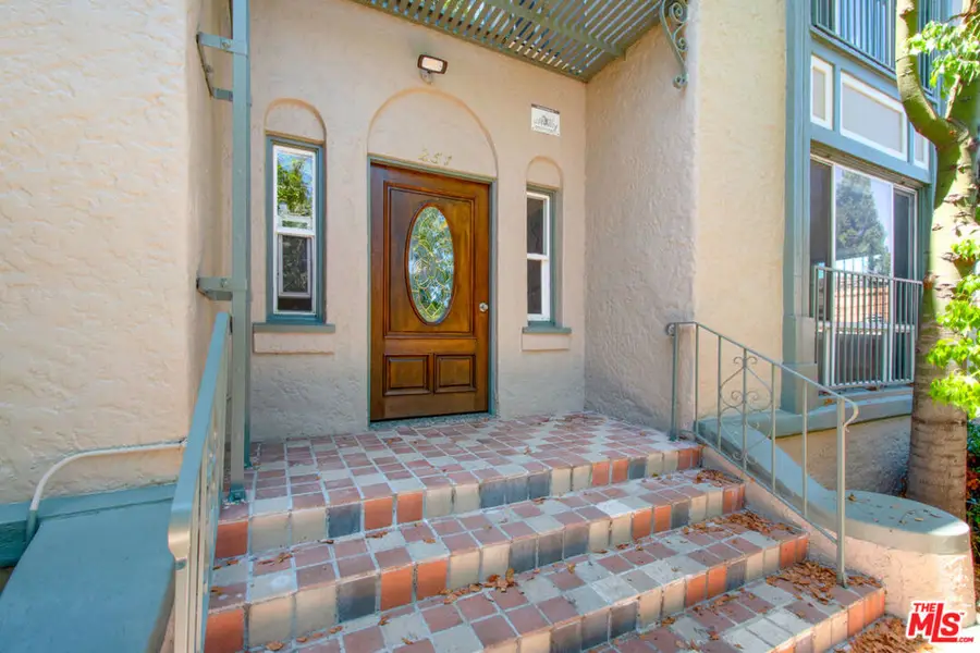 251 N Kenmore Avenue, Los Angeles, CA 90004 - #3