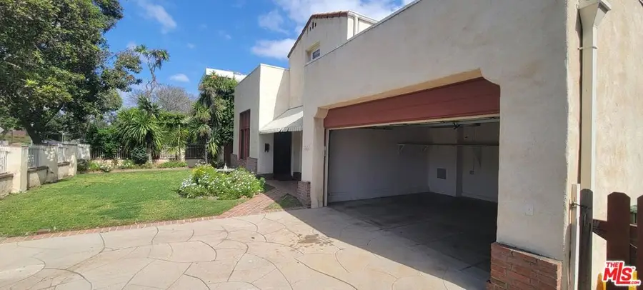 3126 Castle Heights Avenue, Los Angeles, CA 90034 - #2