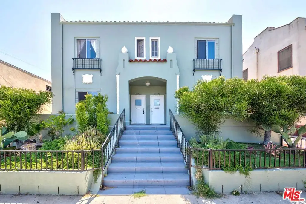 1662 S Harvard Boulevard, Los Angeles, CA 90006 - #1