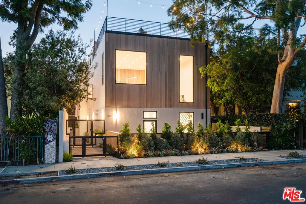 611 Broadway Street, Venice, CA 90291 - #1