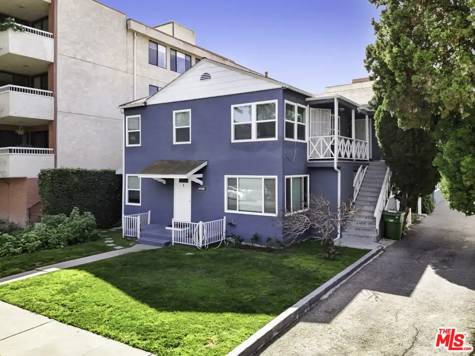 14526 Dickens Street, Sherman Oaks, CA 91403 - #1