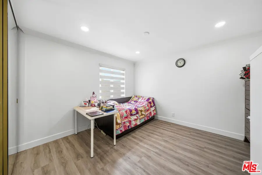 3442 Del Amo Boulevard, Torrance, CA 90503 - #2