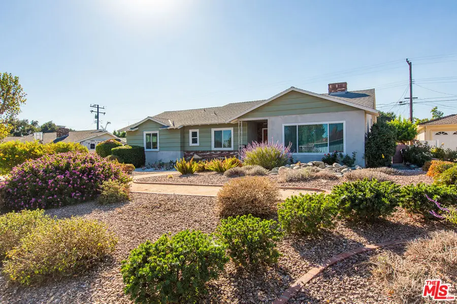 137 N Burnaby Avenue, Glendora, CA 91741 - #2