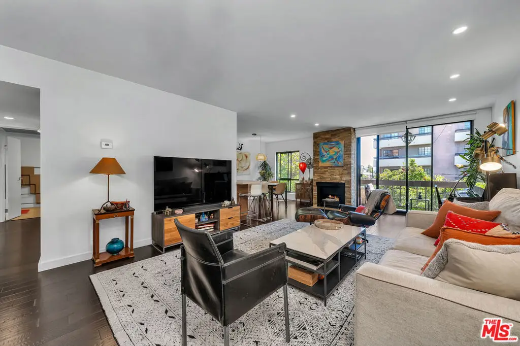 7300 Franklin Avenue #548, Los Angeles, CA 90046 - #1