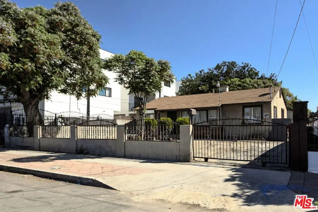 7626 Morella Avenue, North Hollywood, CA 91605 - #1