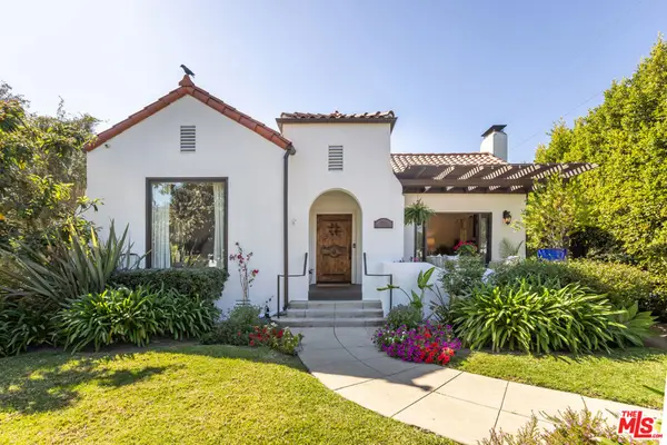 445 N Lucerne Boulevard, Los Angeles, CA 90004