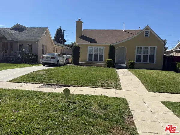 4915 10th Avenue, Los Angeles, CA 90043