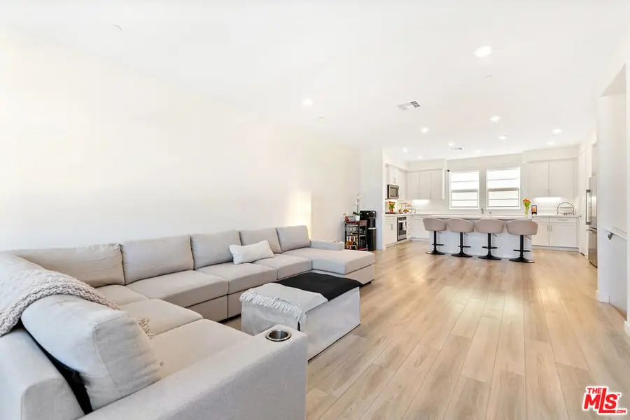 27121 Valley Oak Place, Valencia, CA 91381 - #3