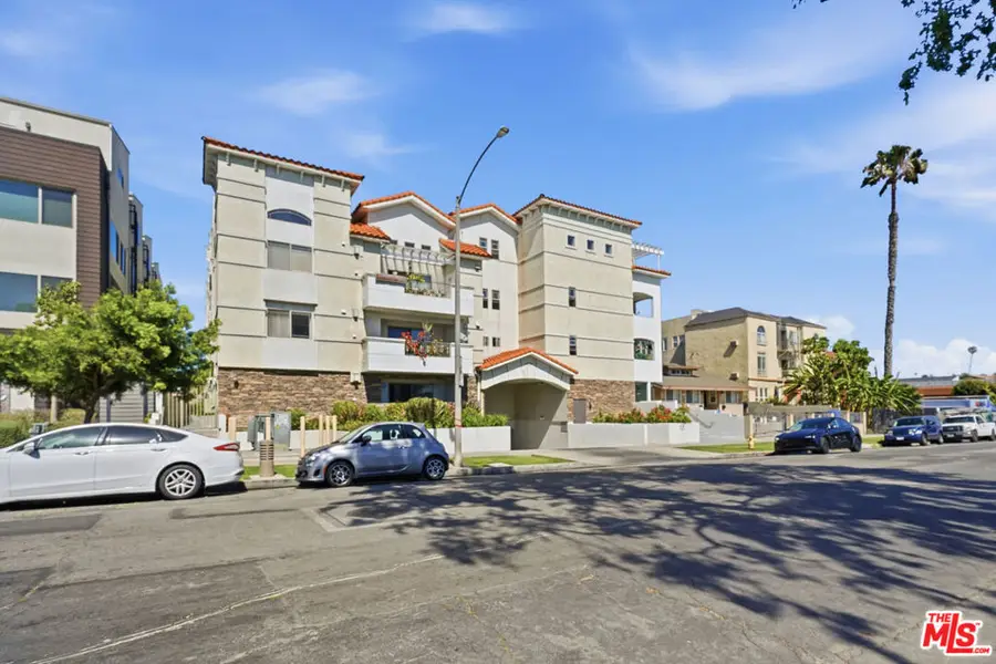4733 Elmwood Avenue #304, Los Angeles, CA 90004 - #3