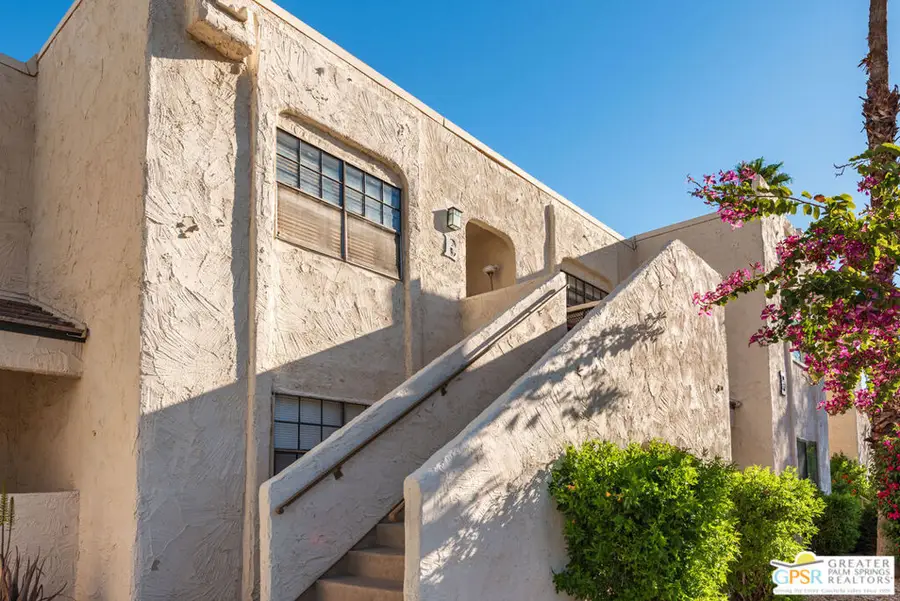 5300 E Waverly Drive #E8, Palm Springs, CA 92264 - #2
