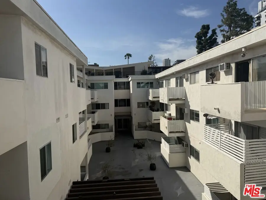 960 Larrabee Street #321, West Hollywood, CA 90069 - #3