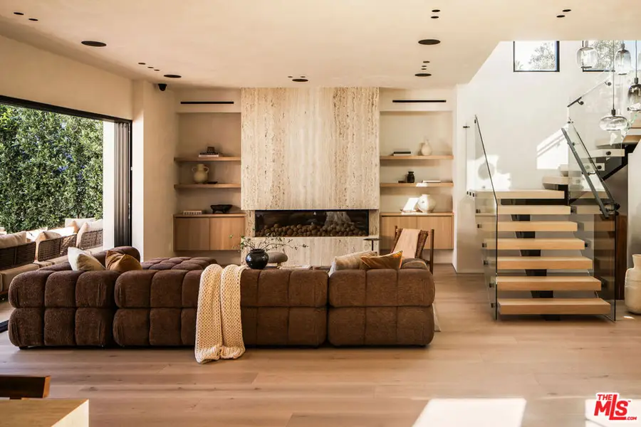 4140 Kraft Avenue, Studio City, CA 91604 - #2