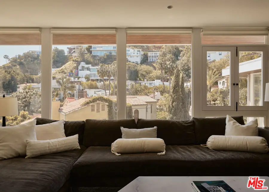 8593 Hollywood Boulevard, Los Angeles, CA 90069 - #3