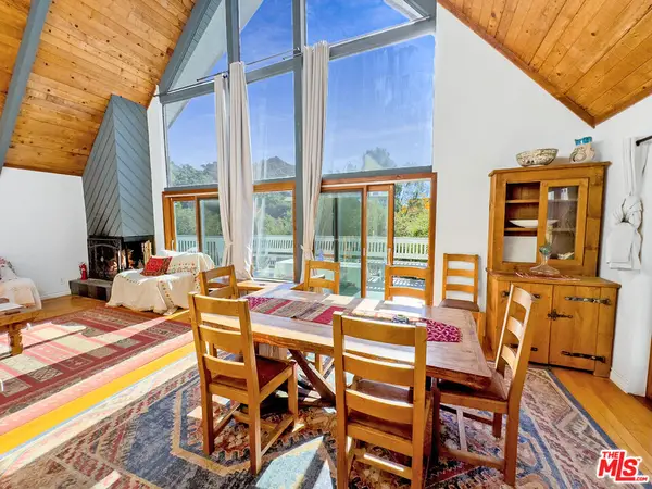 22012 Topanga School Road, Topanga, CA 90290