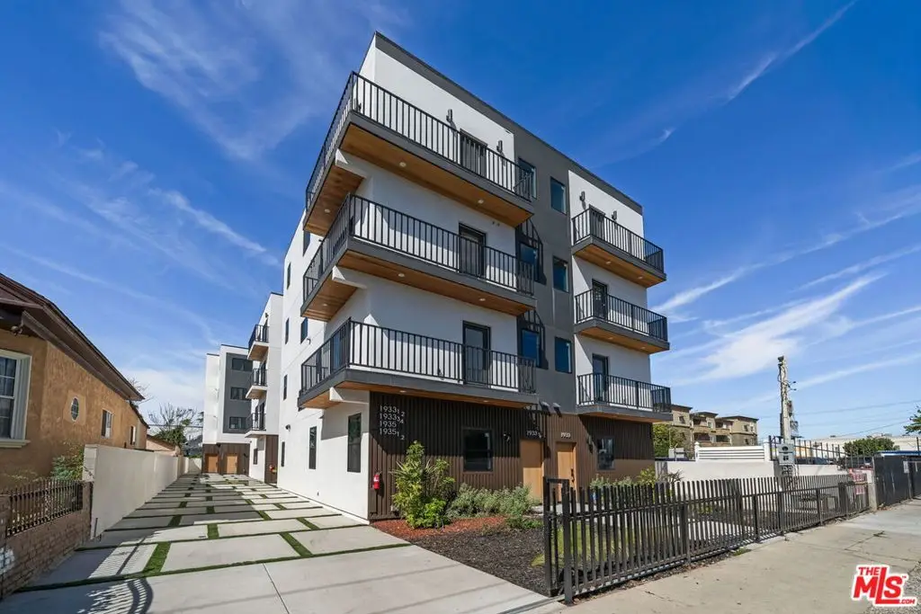 1933 Magnolia Avenue, Los Angeles, CA 90007 - #1