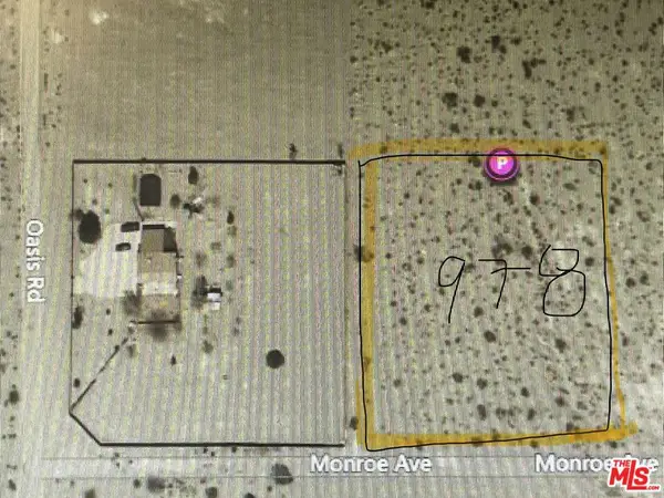 978 Monroe Avenue, El Mirage, CA 92301