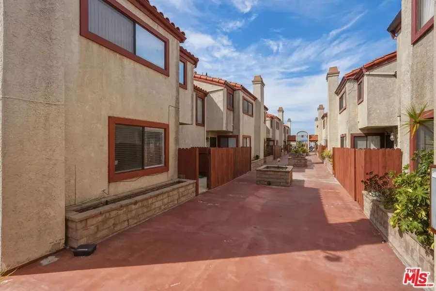 1450 W 146th Street #14, Gardena, CA 90247 - #3