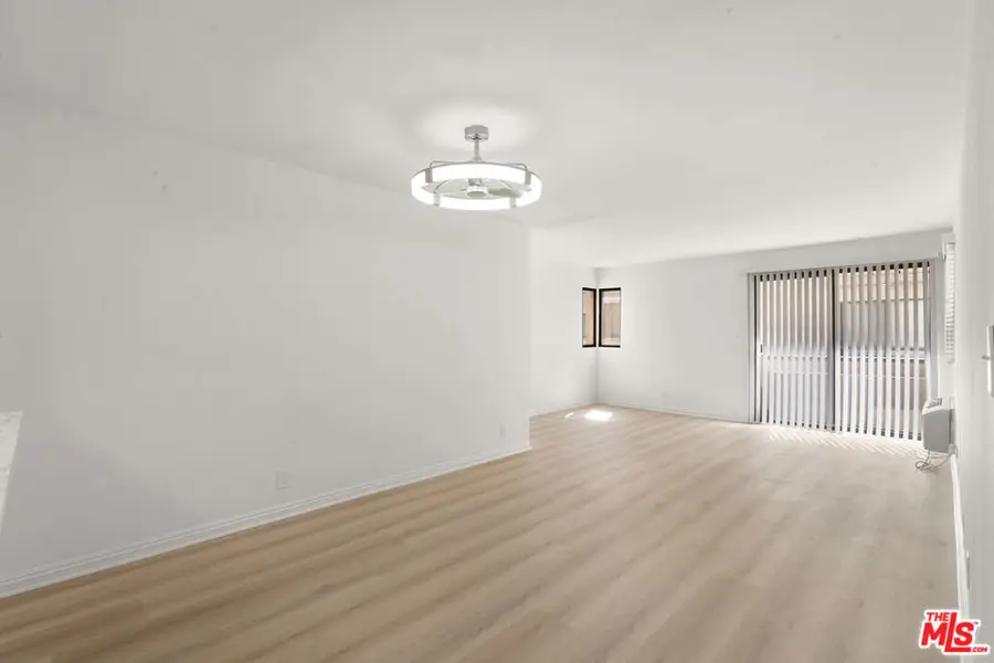 435 S Virgil Avenue #228, Los Angeles, CA 90020 - #3