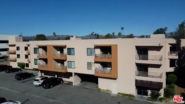 6815 Remmet Avenue #215, Canoga Park, CA 91303