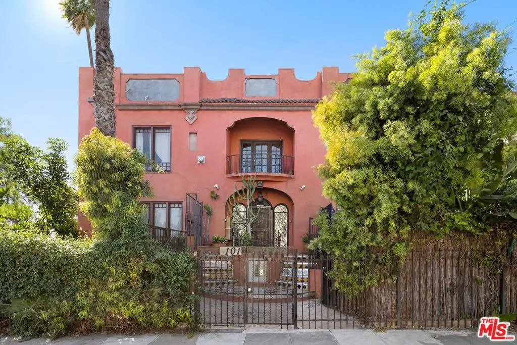 101 N Kenmore Avenue, Los Angeles, CA 90004 - #1