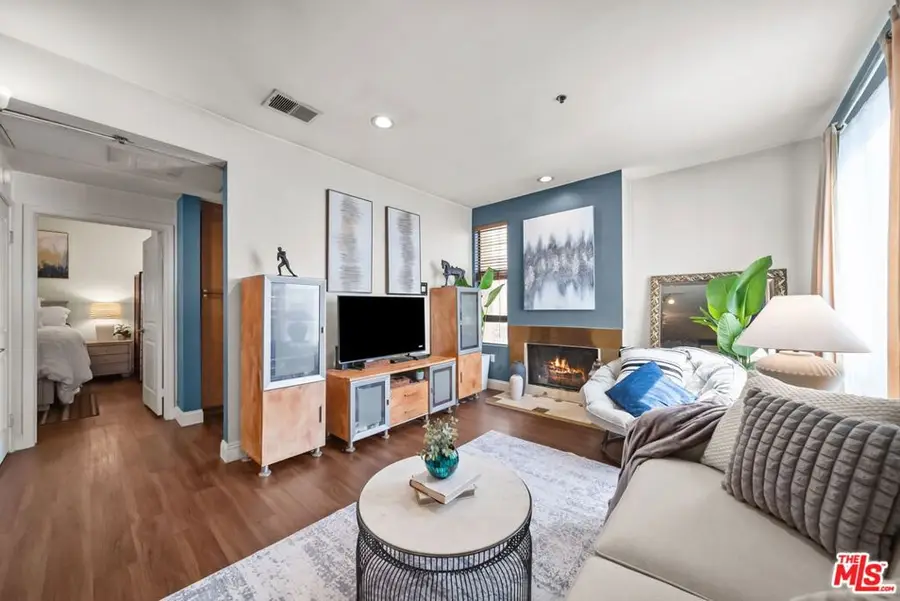 6938 Laurel Canyon Boulevard #310, North Hollywood, CA 91605 - #3