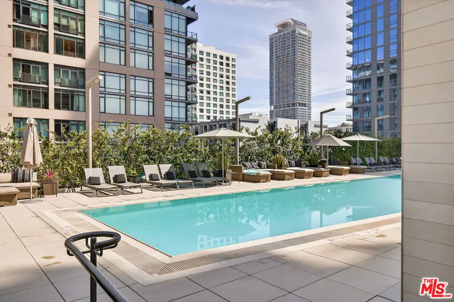 1155 S Grand Avenue #403, Los Angeles, CA 90015 - #3