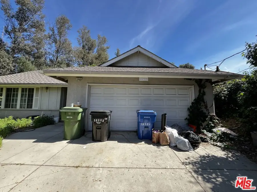 22323 Miranda Street, Woodland Hills, CA 91367 - #3