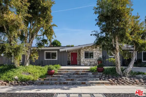 4910 Abbeyville Avenue, Woodland Hills, CA 91364