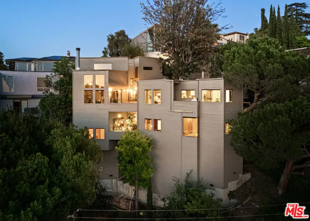 5677 Spreading Oak Drive, Los Angeles, CA 90068 - #1