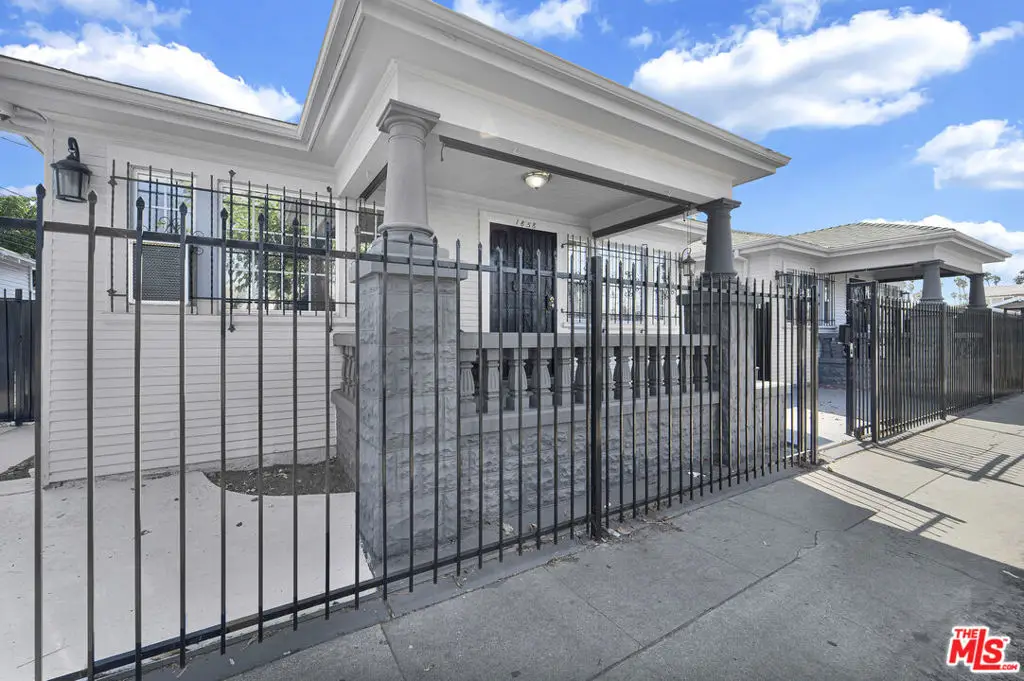 1858 W Vernon Avenue, Los Angeles, CA 90062 - #1