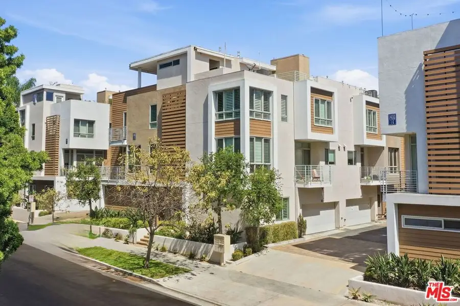 1400 N Fuller Avenue #9, Los Angeles, CA 90046 - #2