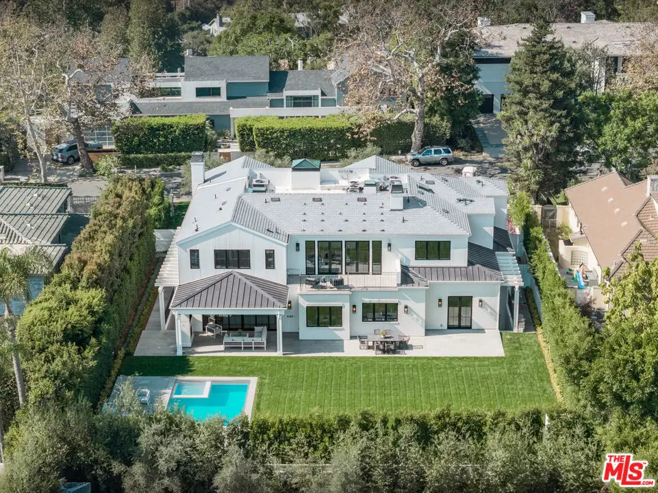 1072 Amalfi Drive, Pacific Palisades, CA 90272 - #1