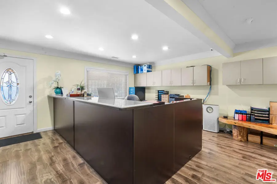 1611 6th Avenue, Los Angeles, CA 90019 - #2