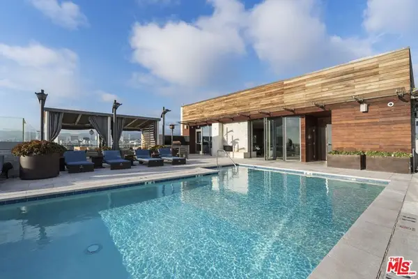 1755 Ocean Avenue #203, Santa Monica, CA 91401