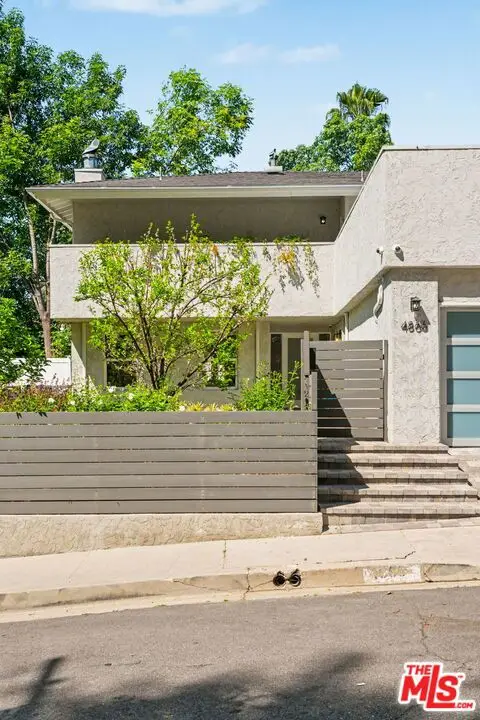 4866 Rosa Road, Woodland Hills, CA 91364 - #2