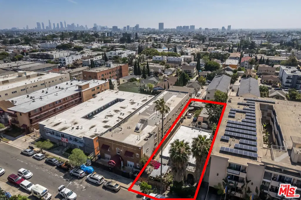 5526 Sierra Vista Avenue, Los Angeles, CA 90038 - #1
