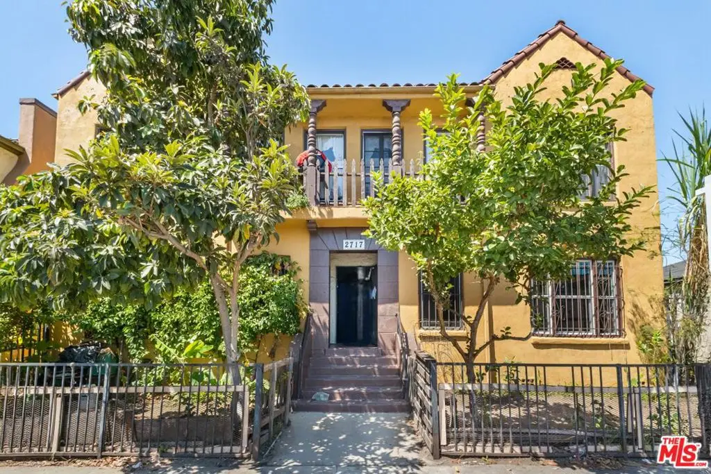 2717 S Budlong Avenue, Los Angeles, CA 90007 - #1