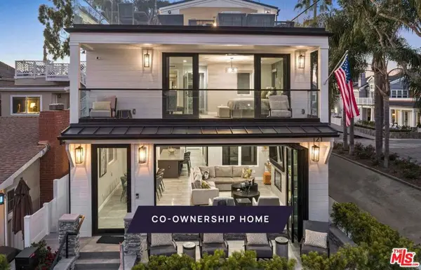 121 Emerald Avenue, Newport Beach, CA 92662