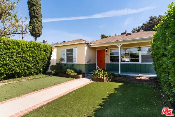 7854 Agnes Avenue, North Hollywood, CA 91605