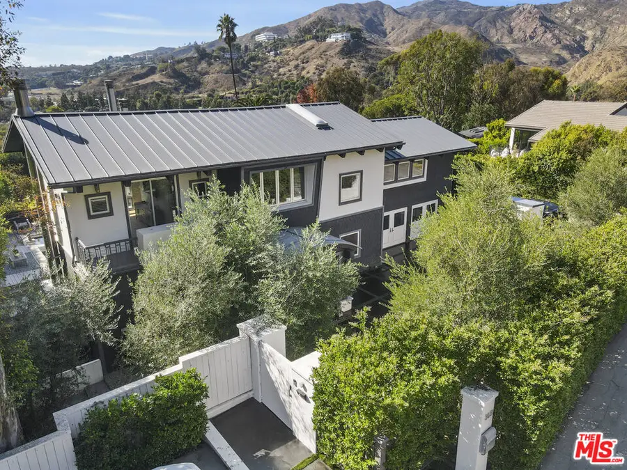 3631 Serra Road, Malibu, CA 90265 - #3