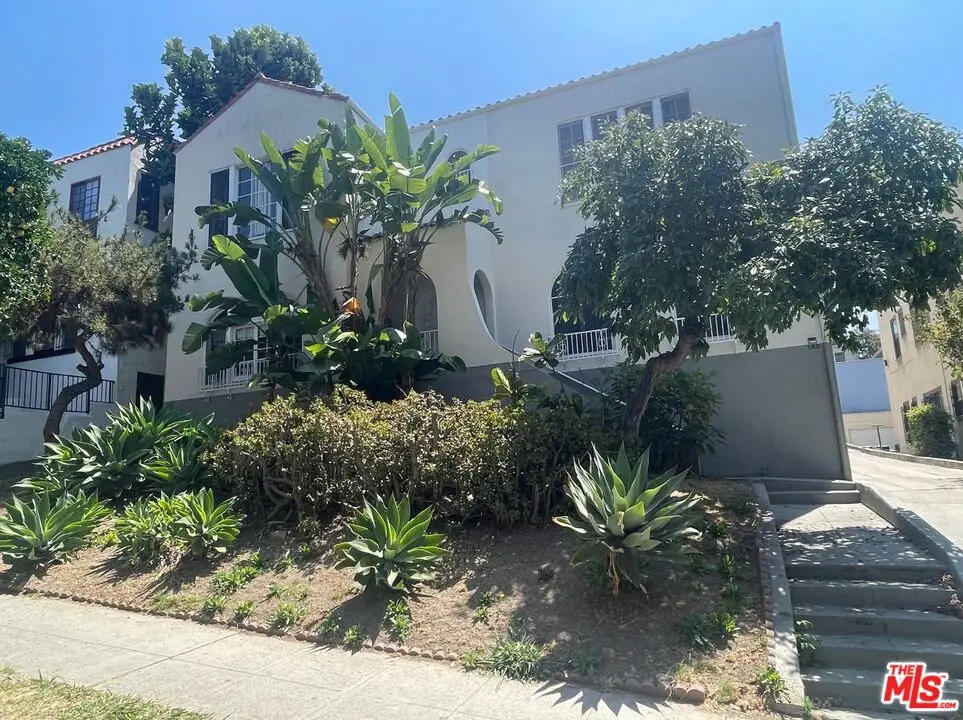140 N Kenmore Avenue, Los Angeles, CA 90004 - #1