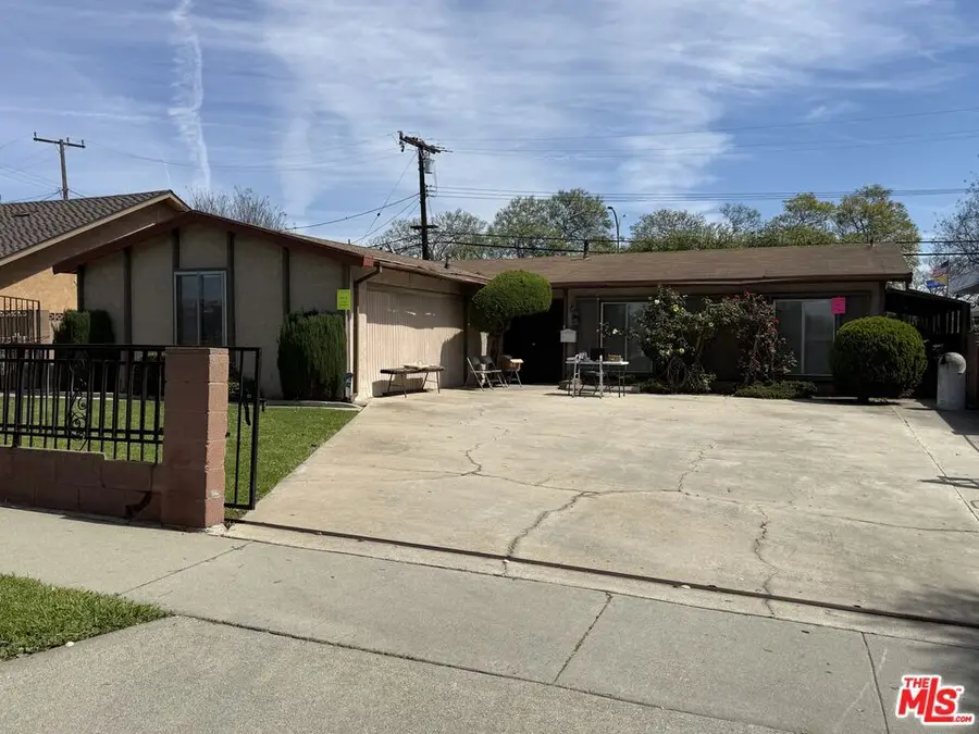 709 S Diamond Street, Santa Ana, CA 92704 - #2