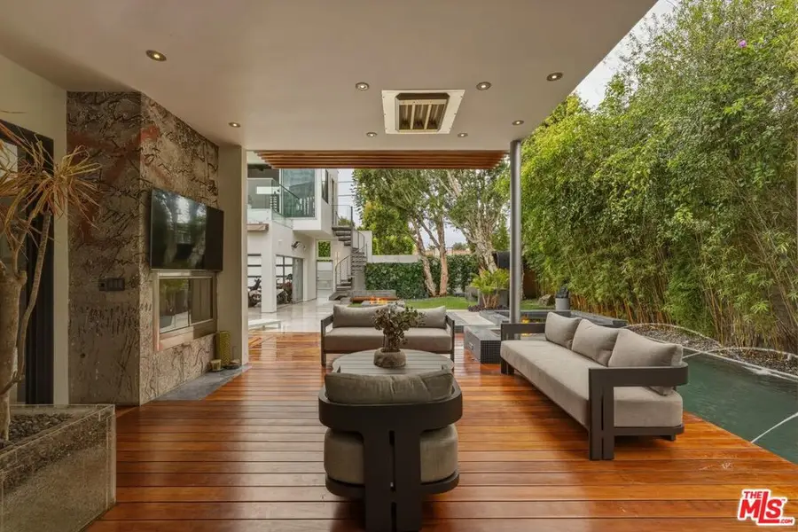 624 23rd Street, Santa Monica, CA 90402 - #3