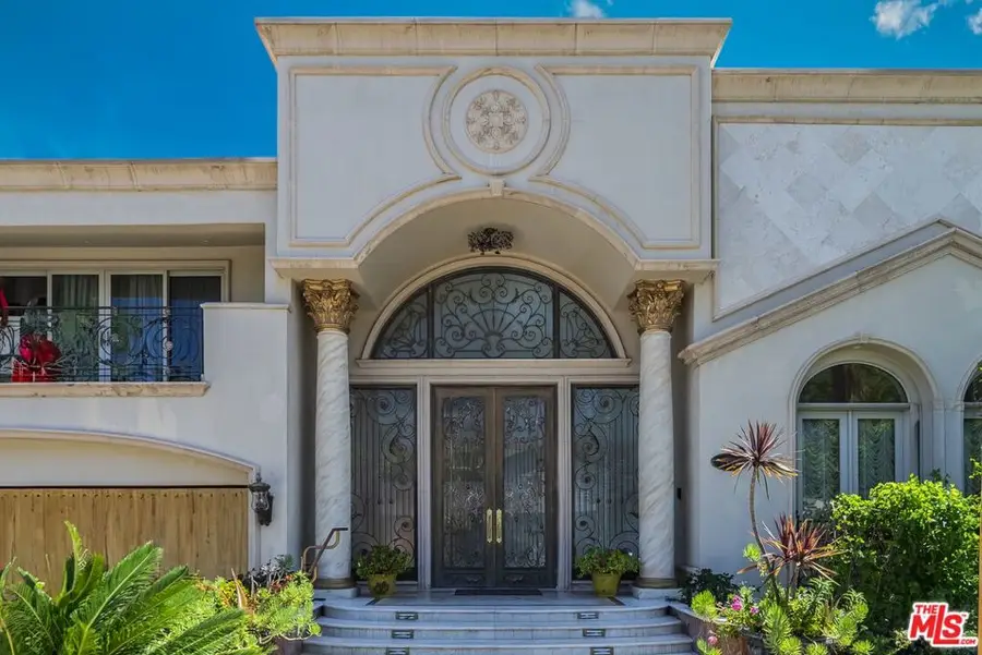 2716 Casiano Road, Los Angeles, CA 90077 - #2