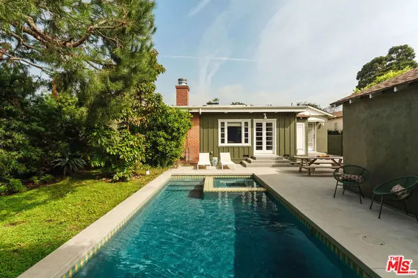 222 W Hillsdale Street, Inglewood, CA 90302