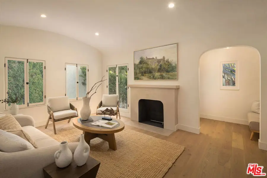 8817 Ashcroft Avenue, West Hollywood, CA 90048 - #2