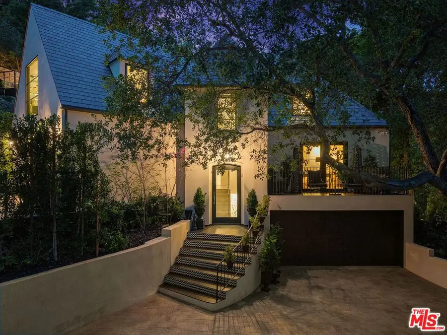 943 Moraga Drive, Los Angeles, CA 90049 - #2